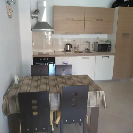Oasis 1 Bed Lozenec