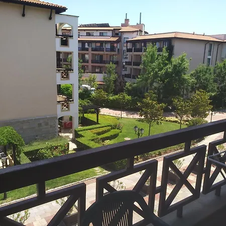 Oasis 1 Bed Lozenec
